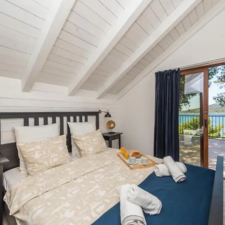 Little Sea House Semesterbostad *