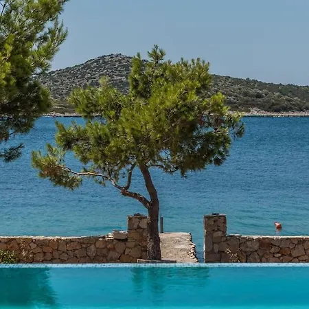 Holiday home Little Sea House
